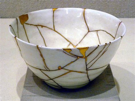 Kintsugi: the Japanese art of celebrating scars - SoolNua