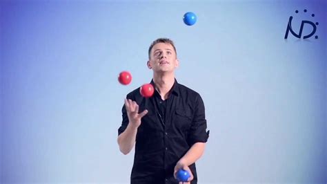 Tutorial How To Juggle 4 Balls - Instructional Video - YouTube