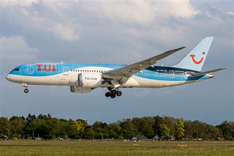 TUI Airlines Netherlands Boeing 787-8 Dreamliner PH-TFM – v1images ...