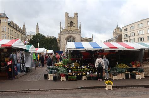 Cambridge Market © Hugh Venables cc-by-sa/2.0 :: Geograph Britain and ...