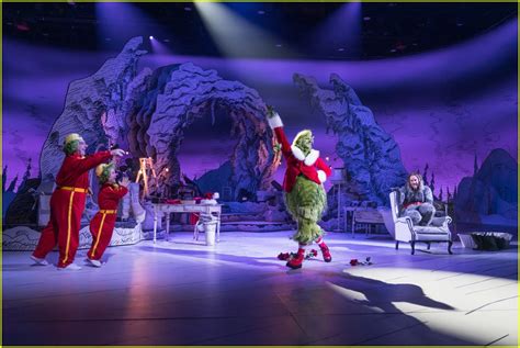 'The Grinch Musical' 2020 - Full Cast, Performers, & Song List!: Photo ...