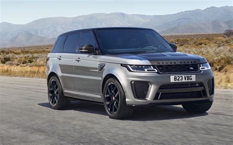 2021 Range Rover Sport revealed, debuts SVR Carbon Edition ...