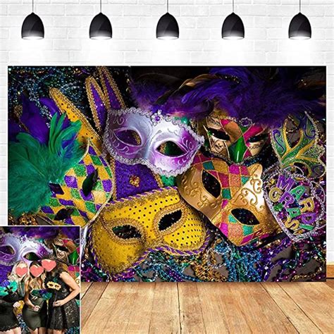 Masquerade Ball Themed Party - Eyes Wide Shut Party Ideas