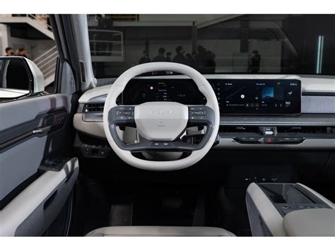 2025 Kia EV9: 78 Interior Photos | U.S. News