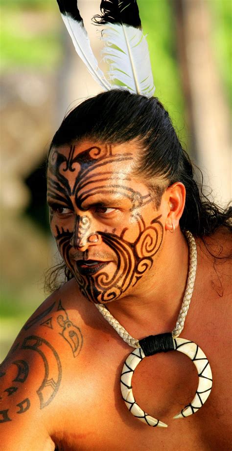 maori tattoos in new zealand #Maoritattoos | Maori tattoo, Maori people ...