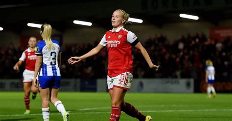 Arsenal's Beth Mead set for 'extended' spell out with ACL injury amid ...