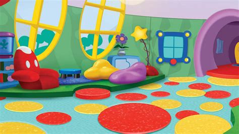 Inside of the Clubhouse | Mickey mouse background, Mickey mouse room ...