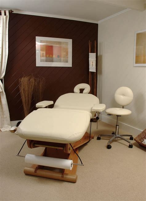 Beauty Salon Equipment