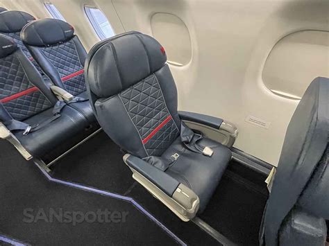 The sobering reality of Delta Connection Embraer 175 first class ...