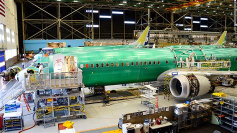 A peek in the cockpit - What Boeing's new 737 Max 9 has under the hood ...