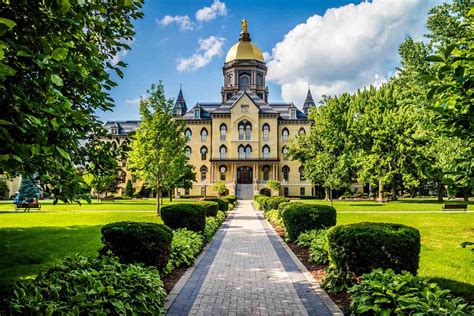 25 Most Beautiful College Campuses in the U.S.