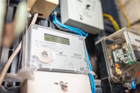 What are Smart Meters and How Do They Work? | IoT Glossary