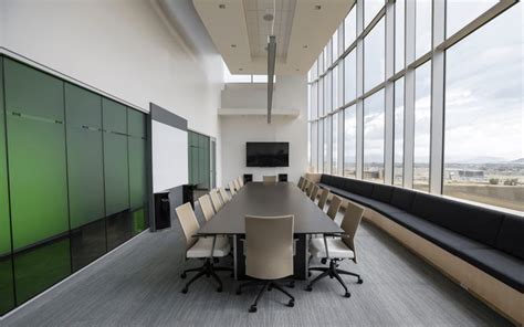 How Smart Conference Rooms Increase Productivity | UTG | Blog