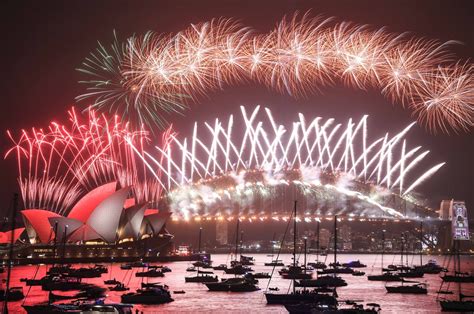 Sydney Opera House Fireworks | Images and Photos finder