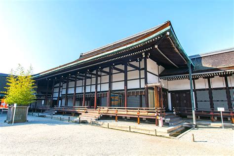 Kyoto Imperial Palace Guided Tours, Hours & Nearby Attractions in Japan