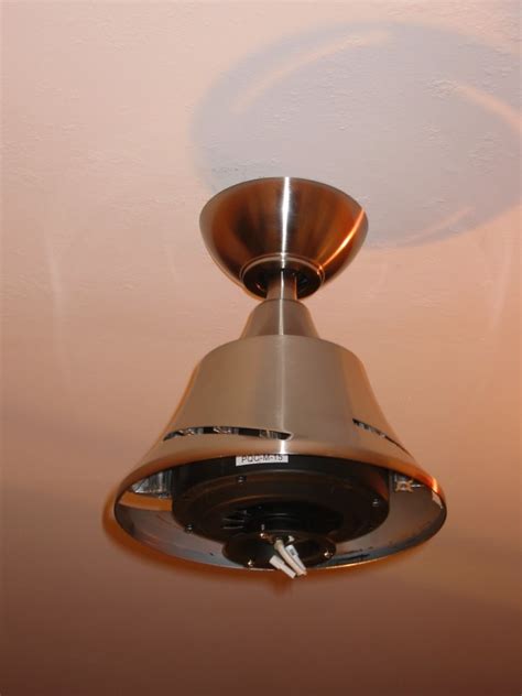 10 Benefits of Small Kitchen Ceiling Fans - Warisan Lighting