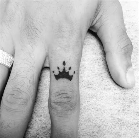 King And Queen Crown Finger Tattoos