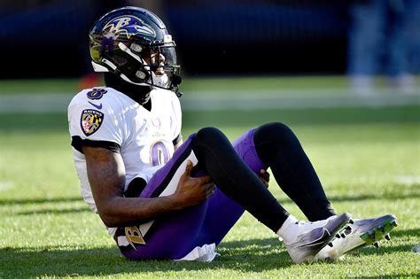 Lamar Jackson injury: Ravens QB carted off, ruled out for game