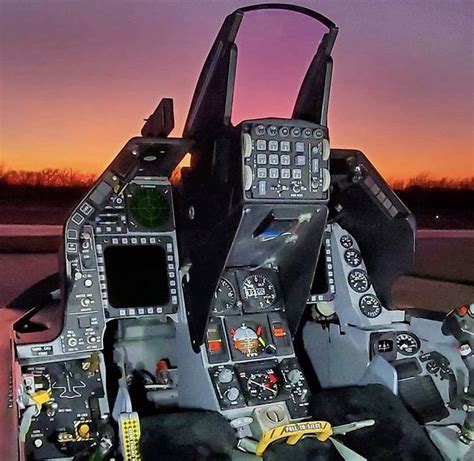 Sunset & Vipers Cockpit Airbus, Boeing, Ship Of The Line, Cessna ...