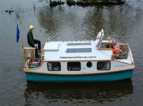 Pedal-powered Shanty Boat | This Tiny House | Shanty boat, House boat, Boat