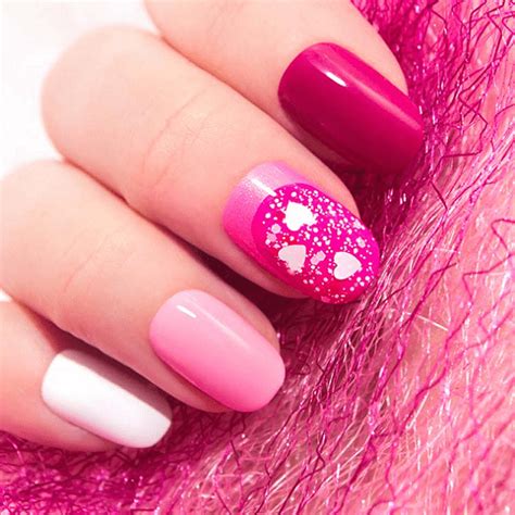 50 Cute & Beautiful Nail Art Designs To Try Right Now