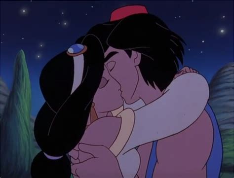 Jasmine and Aladdin sharing a romantic kiss | Aladdin and jasmine ...