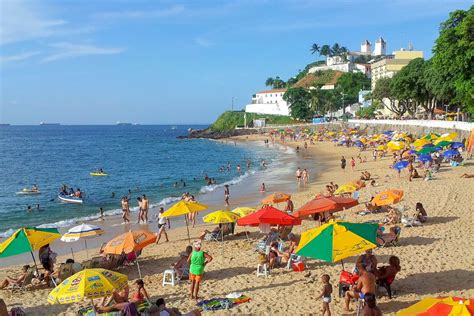 Praia do Porto da Barra in Salvador, Brasilien | Franks Travelbox