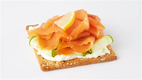 The Most Satisfying Smoked Salmon On Crackers – Easy Recipes To Make at ...