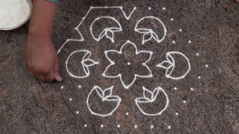 simple and easy rangoli design/ deepam rangoli with 11 dots | Easy ...