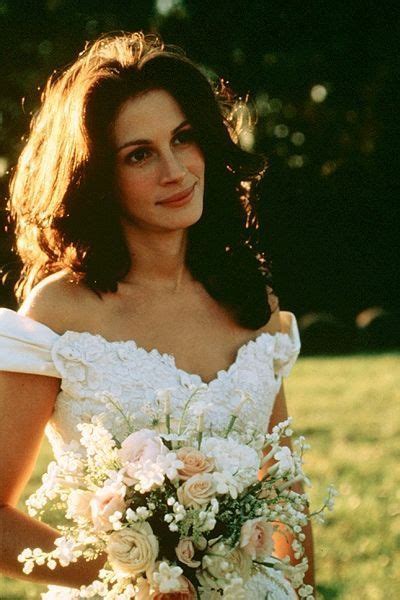 Runaway Bride (1999) - Julia Roberts | Movie wedding dresses, Wedding ...