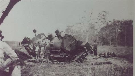 Train Derailment (photo courtesy of Jenny Beck) | Jenny beck, Photo ...