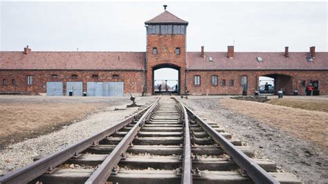 HAUNTING: Drone video of Auschwitz, the infamous Nazi concentration ...