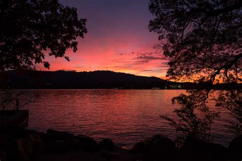 Lake Zurich Sunset | Sven Hönisch | Flickr