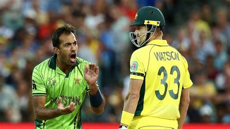 Pakistan Pace Bowler Wahab Riaz and Australian Off-Spinner Shane Watson ...