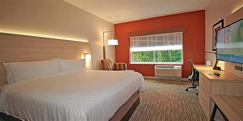 Ocala Hotel near Silver Springs | Holiday Inn Express & Suites Ocala