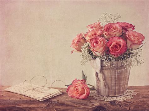 Vintage Floral Wallpaper HD Free Download