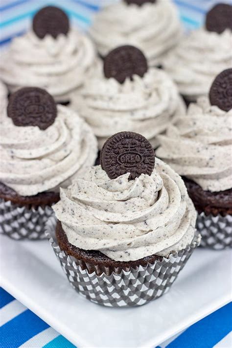 Oreo Cupcakes | TheBestDessertRecipes.com