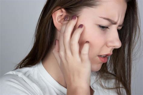 Pulsatile Tinnitus: Symptoms, Causes, and Treatment