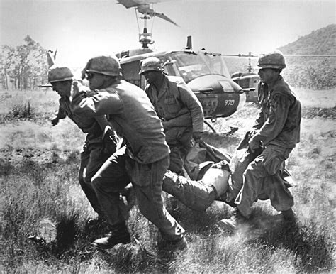 Vietnam War 1965 - 1ST CAVALRY DIVISION | The body of a slai… | Flickr