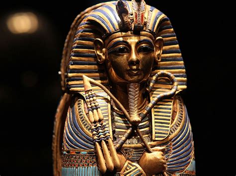 King Tutankhamun did not die in chariot crash, virtual autopsy reveals ...