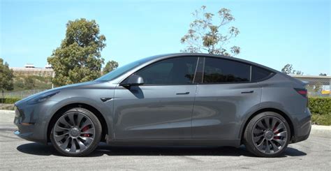 2021 Tesla Model Y Review - Autotrader