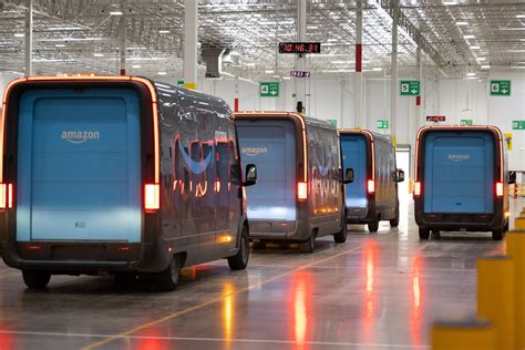 Amazon has 5,000+ Rivian EV delivery vans on the road - Ars Technica