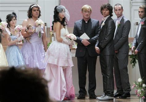 Russell Brand & Katy Perry's Wedding Pictures - wedding flowers 2013