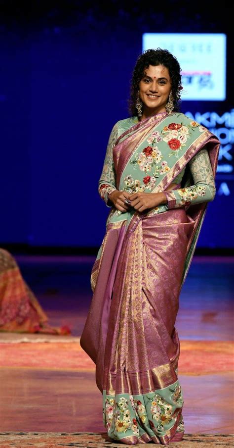 Tapsee-Pannu-in-a-pink-pattu-saree-by-Gaurang-at-LFW21-4 | Fashionworldhub