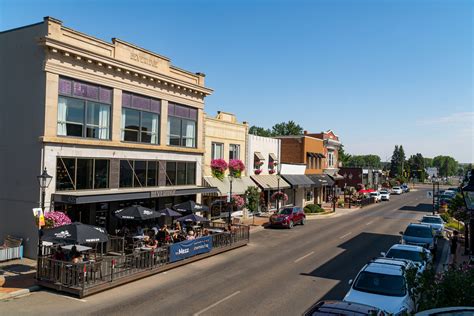 Downtown Medicine Hat Bed & Breakfasts | Tourism Medicine Hat