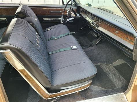 1967 Chrysler New Yorker Interior | Barn Finds