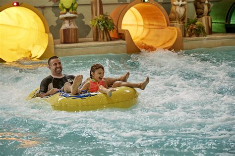 16 BEST Indoor Waterparks in Minnesota