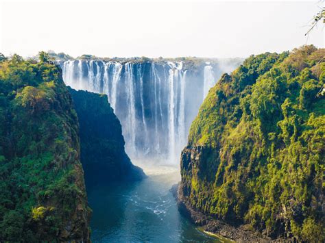 30 Best Things to See & Do at Victoria Falls (Zambia & Zimbabwe ...