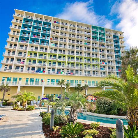 Beachfront Hotels on Pensacola Beach | Holiday Inn Resort | FL