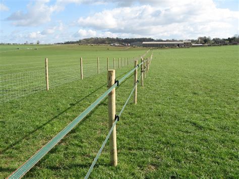 Electric Fencing With Solar - Electric Fence RepairElectric Fence Repair